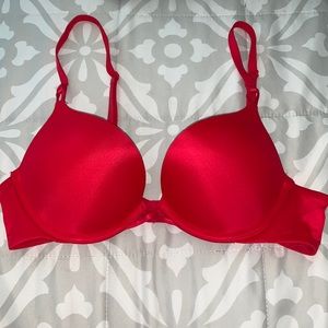 Victoria’s Secret bra